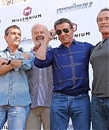 100.jpg